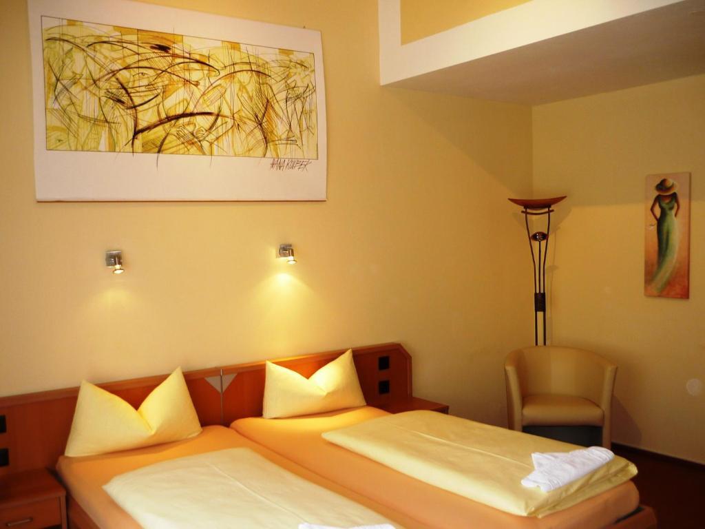 Pension Im Malerwinkel Калльмюнц Номер фото